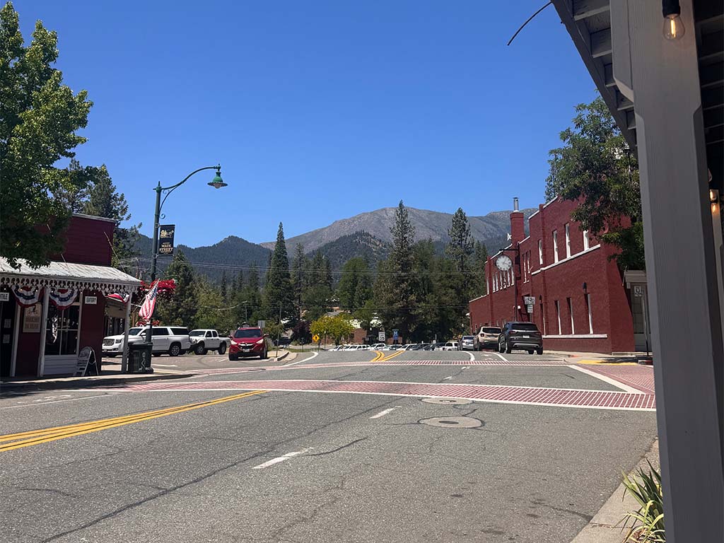 Weaverville_8